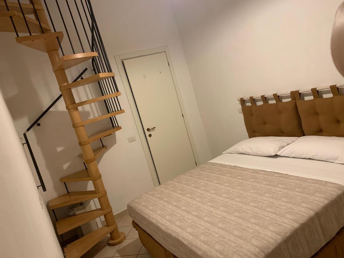 Casa Tangerina Apartment Pesaro Bagian luar foto